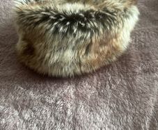 Warehouse faux fur hat size small 55 cm Free post