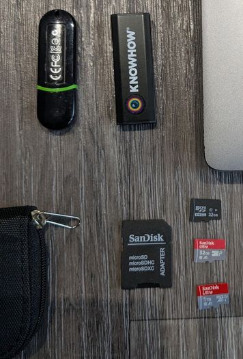 Dell Latitude 5310 2 in 1 laptop, 8GB - 512GB with accessories