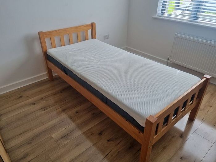 Wooden Single Bed
