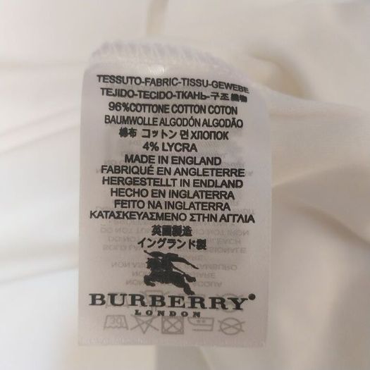White burberry t-shirt