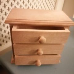 Miniature drawers jewellery box