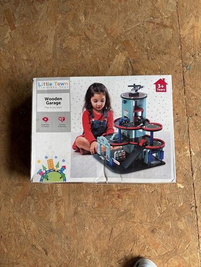 children's toy wooden garage