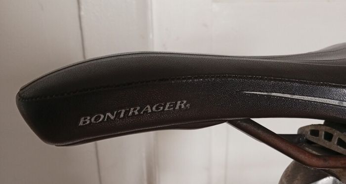 TREK 3500 ((26"))-((21 SPEED))-((Lightweight))