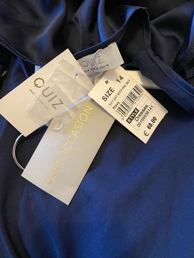 dress quiz New navy wrap