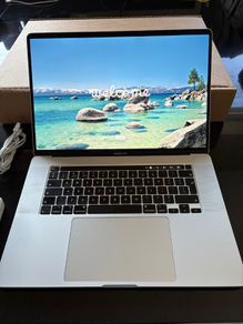 As New 16" Apple Macbook Pro Tahoe Os 512SSD|16GB