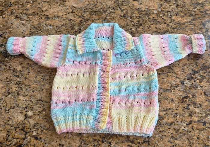 Handknitted newborn gift set