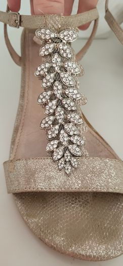 MODA in PELLE leather jewelled sandals with low platform Sz 41 (Fit 7- 7.5 UK)