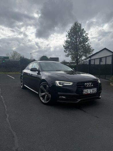 Audi A5 2.0d Quattro S-line Black Ed High Spec