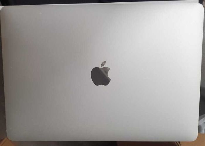 MacBook Air M1 13-inch 2020 - Apple M1 | 16GB RAM | 256GB SSD | Retina