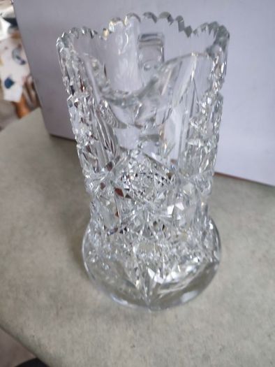 Antique American Brilliant heavy Crystal 1900 s Tall Sawtooth Pitcher, Brilliant Cut Glass Hobstar 9" Water Pitcher and  weighs about 7 lb. 3.1 kg.approx.
