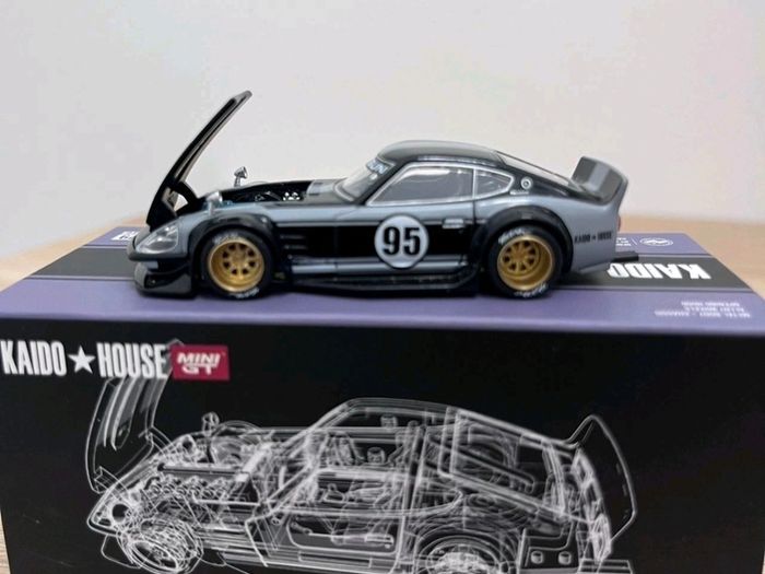 Mini GT Kaido House Nissan Fairlady Z Kaido GT Drifter 079 New Sealed