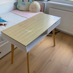 Desk 100cm x 50cm Jysk Ikea