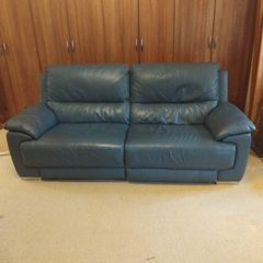 Recliner sofa