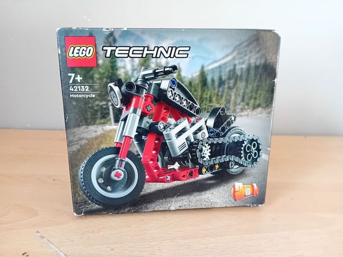 42132 Motorcycle lego 2 in 1 technic