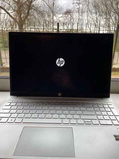 HP Pavilion 15 - Ryzen 7 5700U | 16GB RAM | 477GB | Windows 11