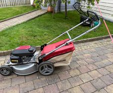 MountField Lawnmower
