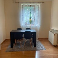 Kitchen table with 4 chairs- optional carpet