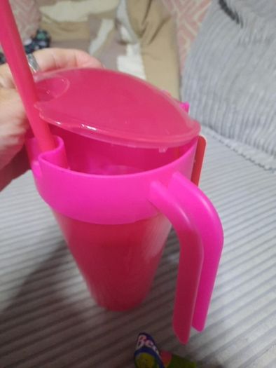 drink and snack cup