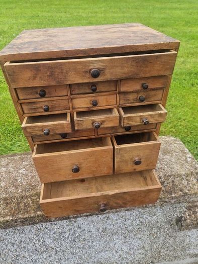 Watchmakers cabinet