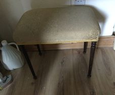 Piano stool