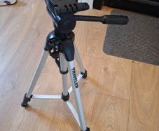 digital camera tripod