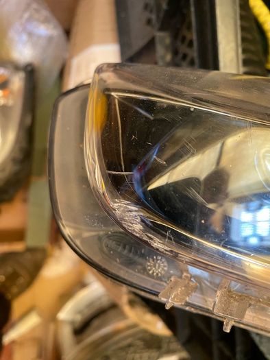 Renault Zoe headlamp
