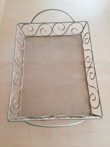 Gold wire tray