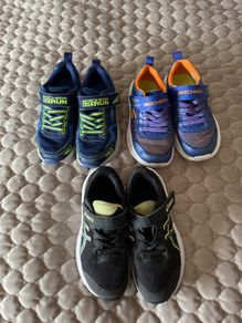 Size 11 runners Sketchers Asics