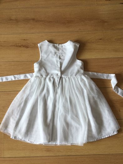 Beautiful dress 5-6 years