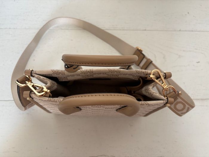 New Authentic Michael Kors bag