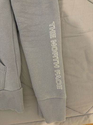 The north face mens hoodie xs