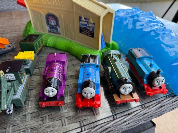 Thomas the tank engine trains and track pieces