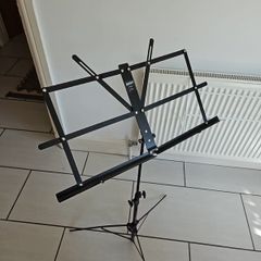 Music stand