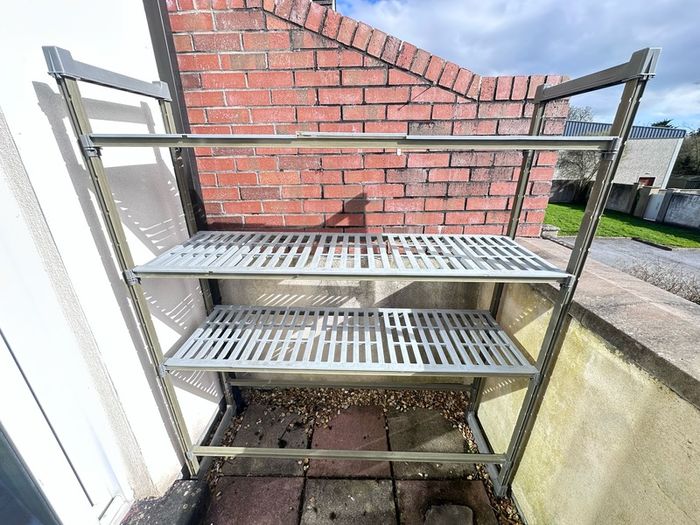 shelve