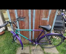 Big men's bike need front 28" wheels
