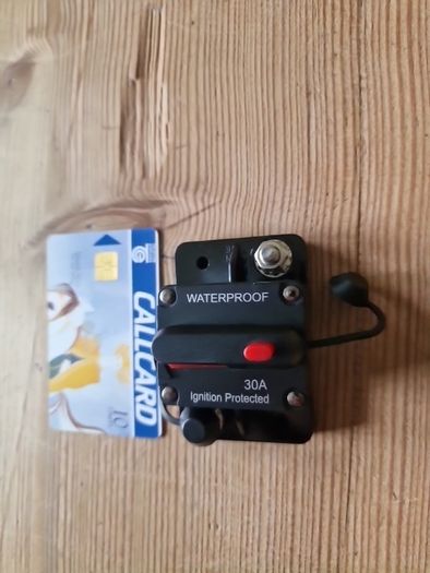 3 x Circuit Breakers 30a  - 12v (12-36v)