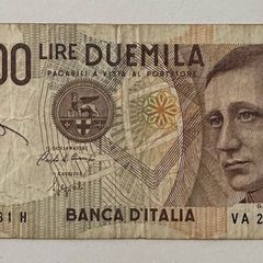 Italy 2000 Lira 1990 Banknote