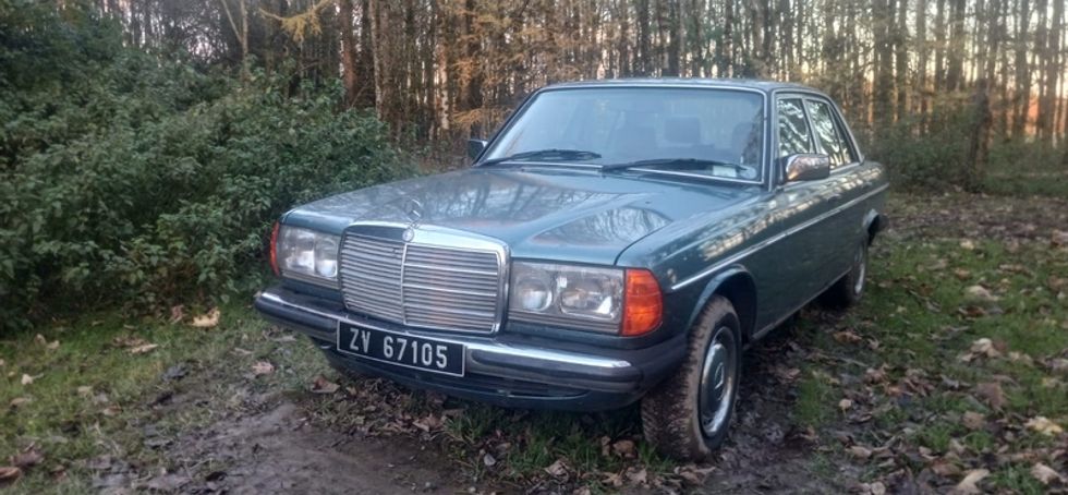 1984 Mercedes-benz 200