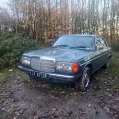 1984 Mercedes-benz 200