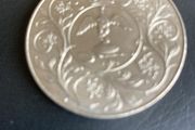 British Crown coin - Silver Jubilee of Queen Elizabeth II