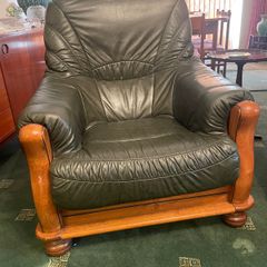 Armchairs BARGAIN Super Comfortable Mint Condition