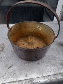 Antique Hanging Pot, Measurements are in the Photos,