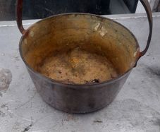 Antique Hanging Pot, Measurements are in the Photos,