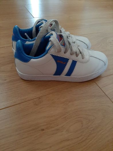 Boys Gola trainers size juniour 11uk