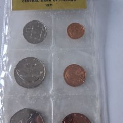 1971 Central Bank of Ireland - Decimal Coinage set - presentation pack