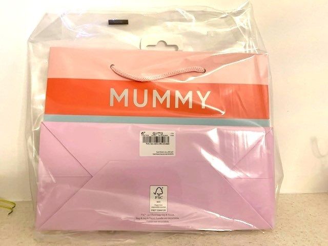 Mother's Day Gift Bag & Card