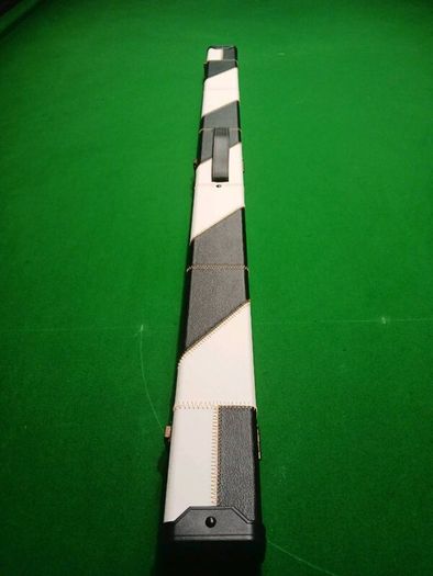4 piece snooker/pool cues set