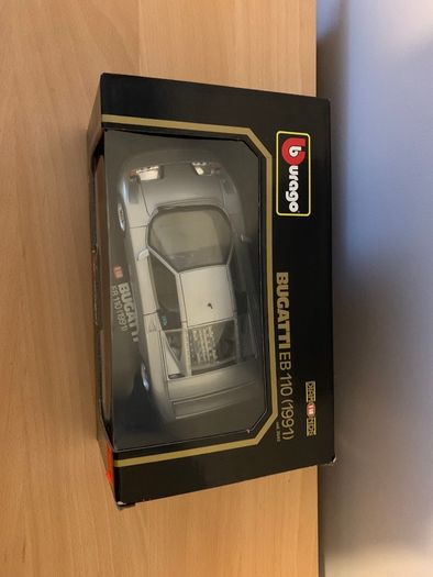 Bugatti EB110 1991 1/18 Burago Model Car