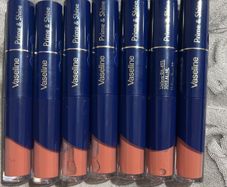Vaseline prime & shine lip care plus colour brand new