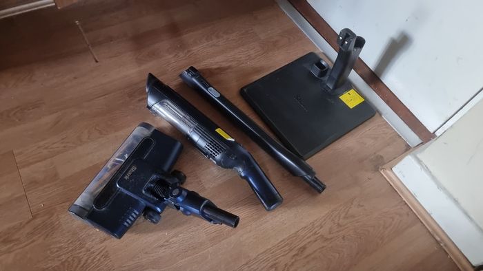 Vacuum Cleaner
